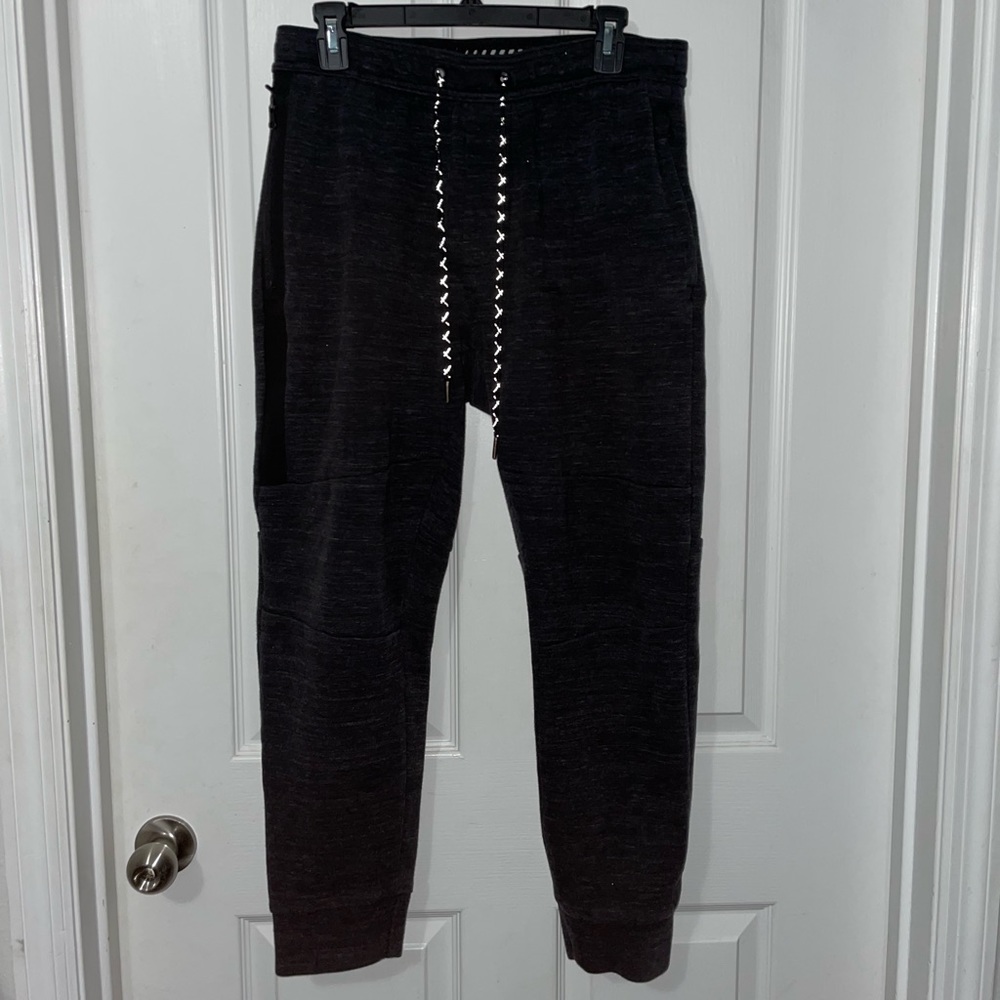 American eagle joggers